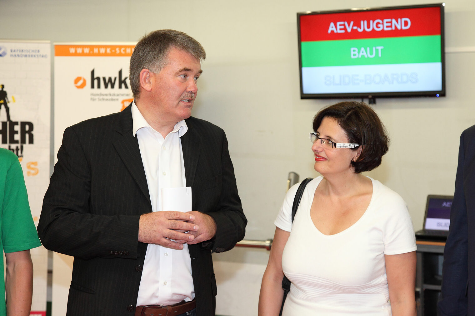 Macher gesucht! HWK Schwaben setzt Macher-Gewinn für AEV Nachwuchs um